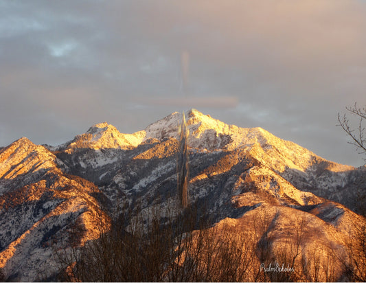 Photo Cross Majestic Snow Covered Sun Bathed Mountain Sandy Utah